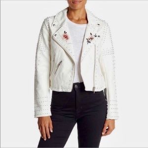 Blanknyc Moto Jacket Vegan Leather
Studded Floral